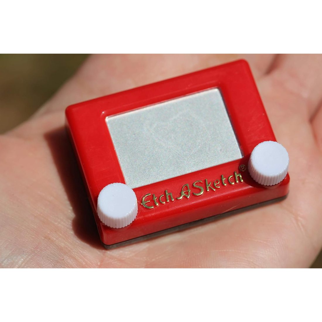 World's Smallest Etch A Sketch, view 4